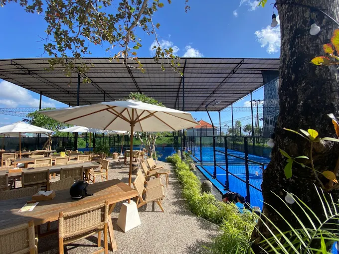 Jungle Padel - Pererenan Padel Courts